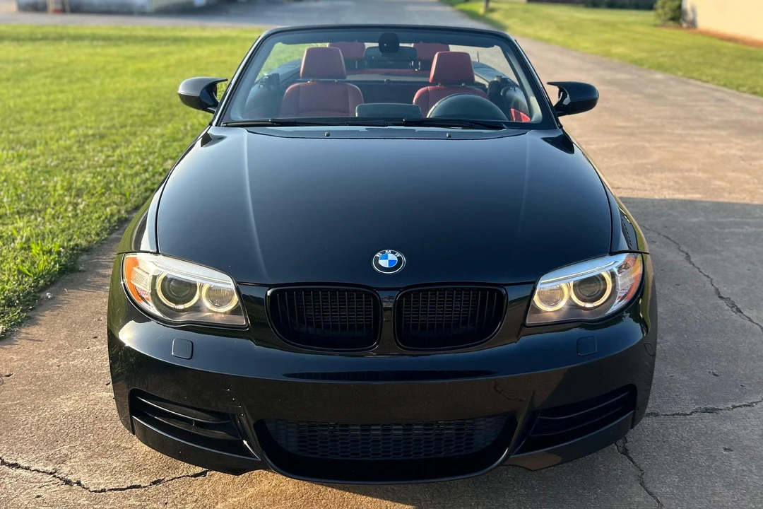 2013 BMW E82 135i & 135is - Image 2 of 31