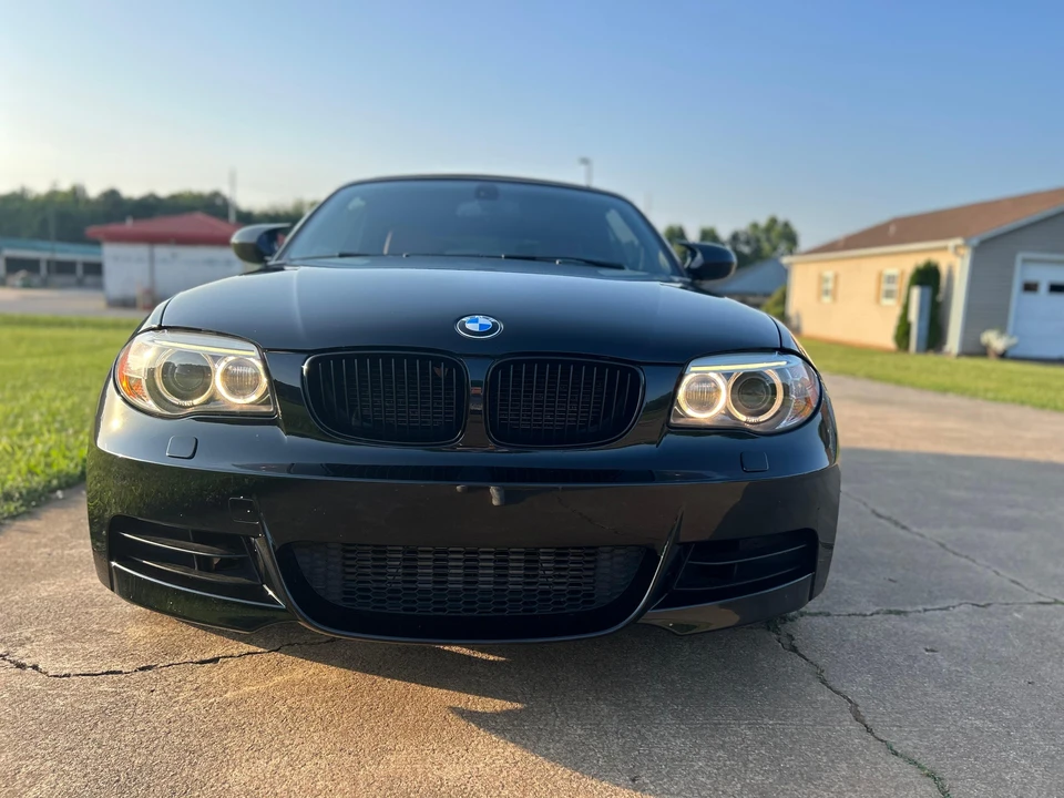 2013 BMW E82 135i & 135is - Image 16 of 31