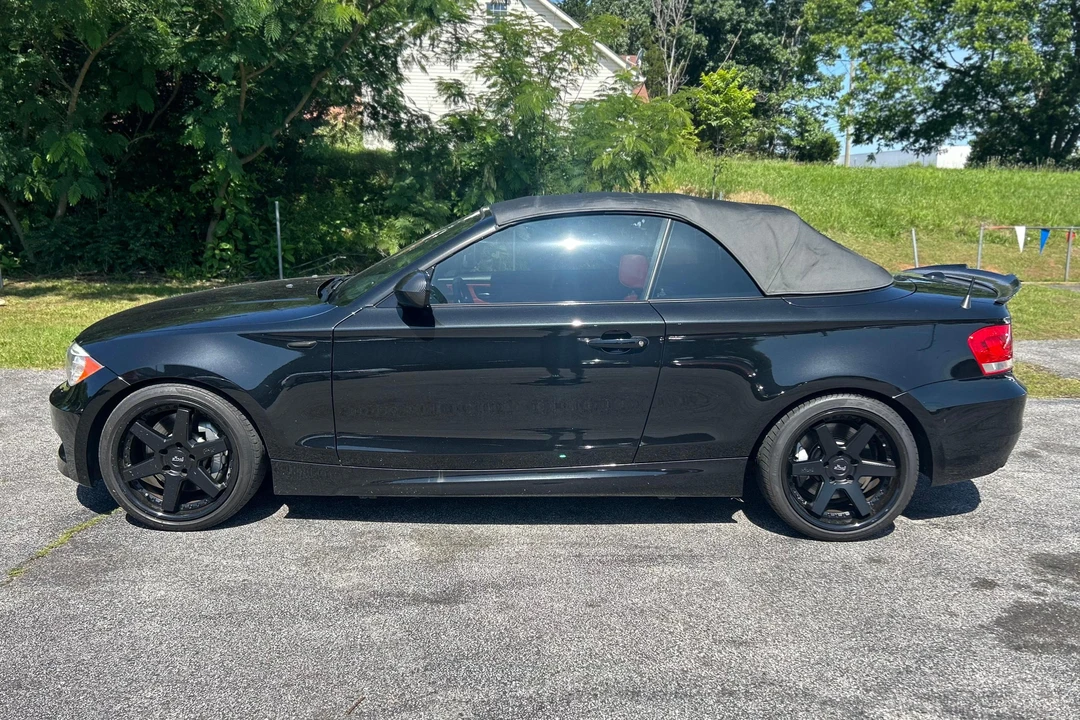2013 BMW E82 135i & 135is - Image 3 of 31