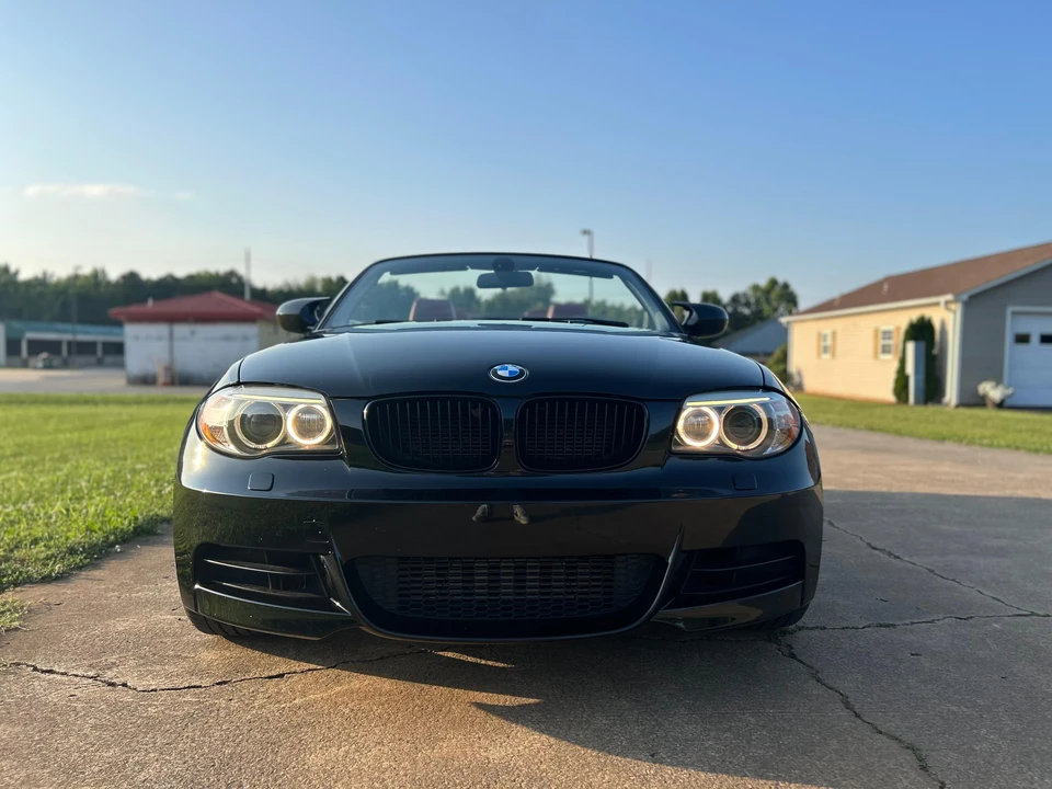 2013 BMW E82 135i & 135is - Image 6 of 31