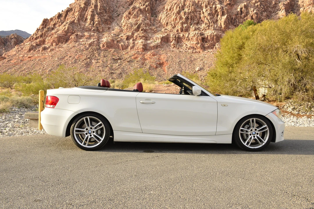 2013 BMW E82 135i & 135is - Image 11 of 27
