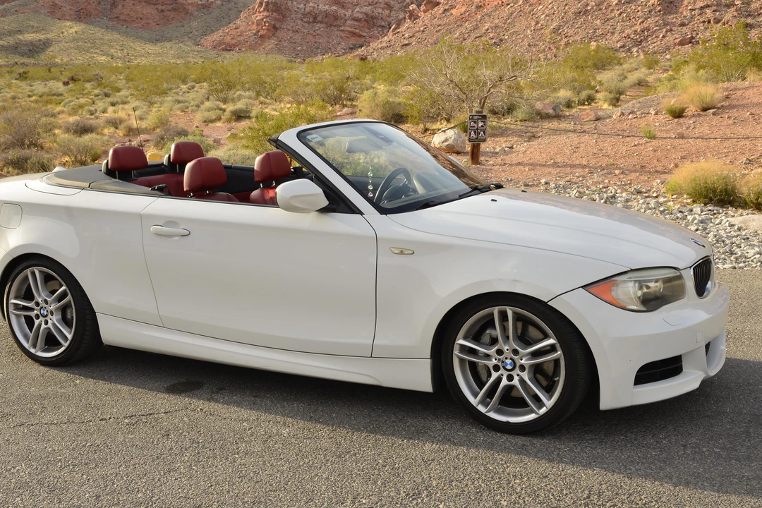 2013 BMW E82 135i & 135is - Image 13 of 27