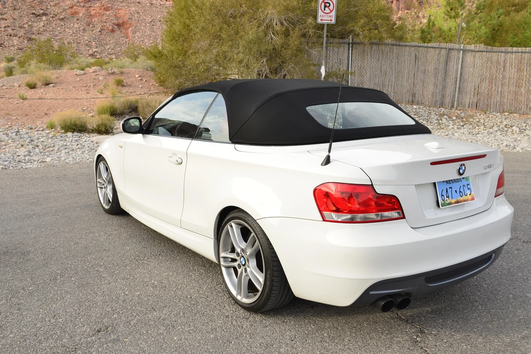 2013 BMW E82 135i & 135is - Image 23 of 27