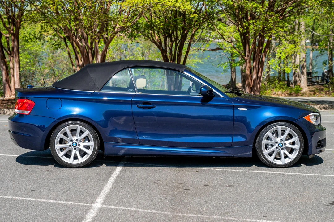 2013 BMW E82 135i & 135is - Image 3 of 31