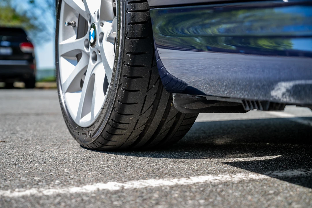 2013 BMW E82 135i & 135is - Image 30 of 31