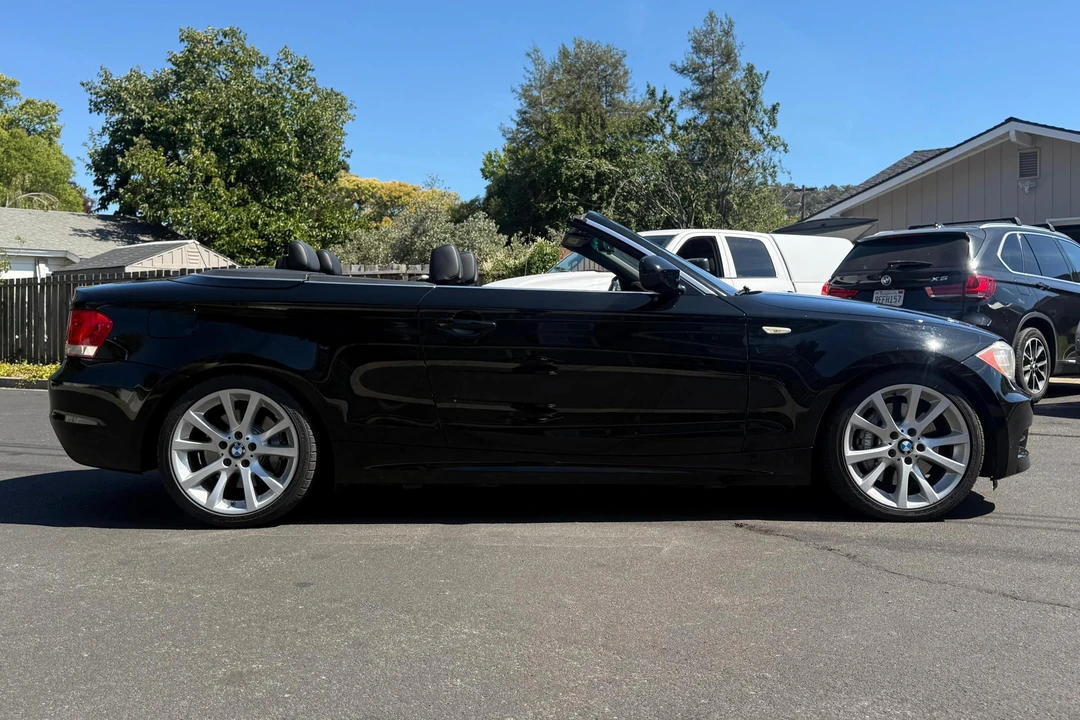 2013 BMW E82 135i & 135is - Image 3 of 31