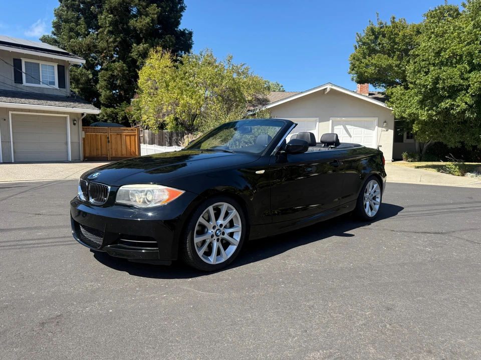 2013 BMW E82 135i & 135is - Image 9 of 31