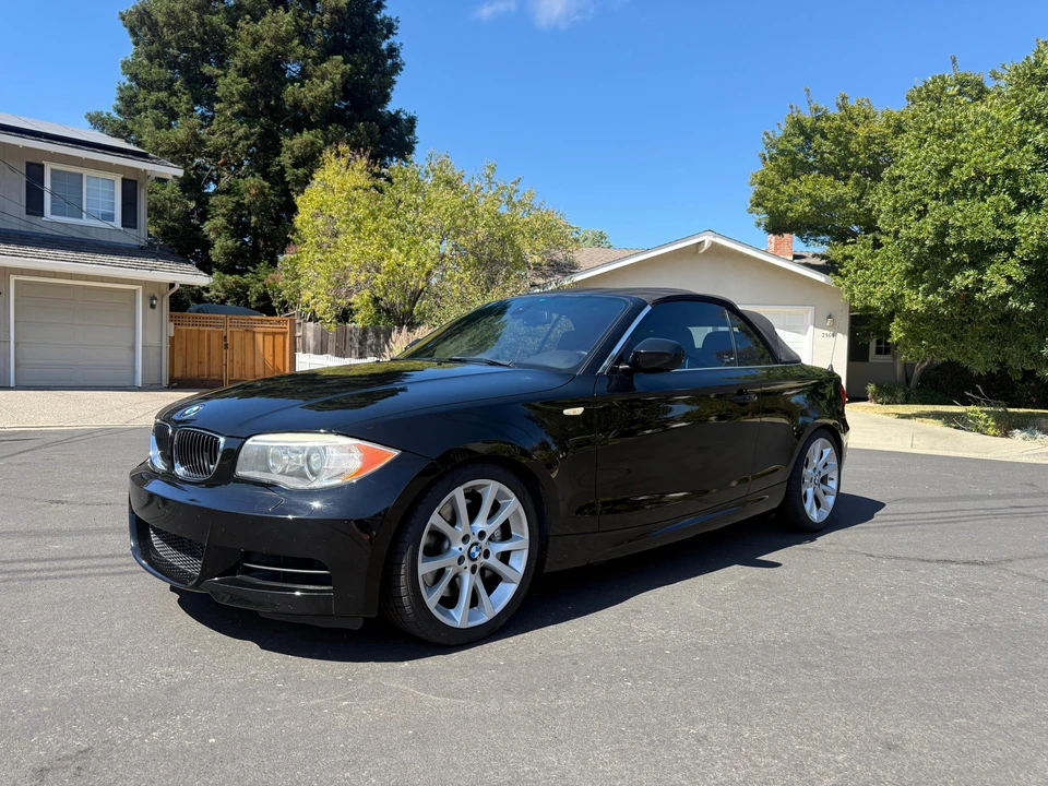 2013 BMW E82 135i & 135is - Image 17 of 31