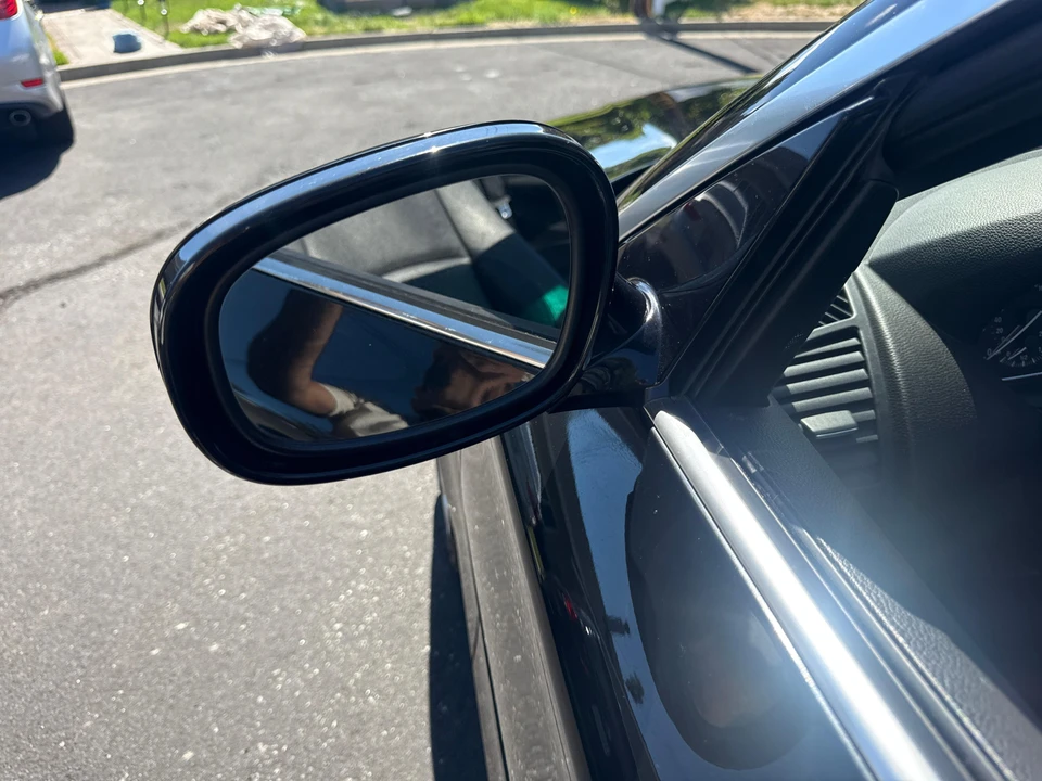 2013 BMW E82 135i & 135is - Image 27 of 31
