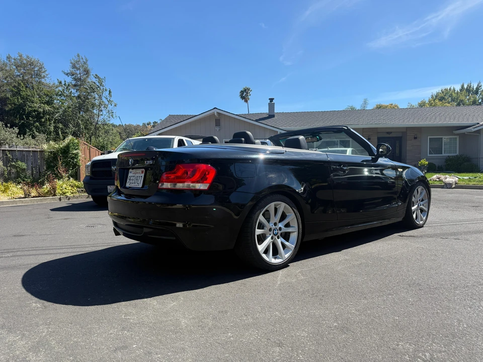 2013 BMW E82 135i & 135is - Image 13 of 31