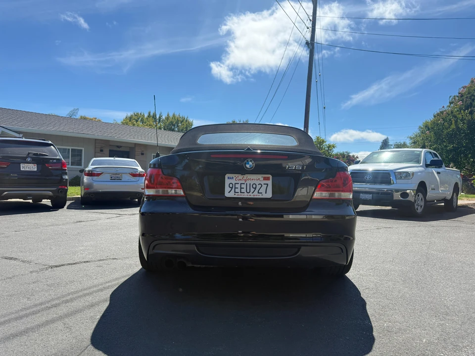 2013 BMW E82 135i & 135is - Image 21 of 31