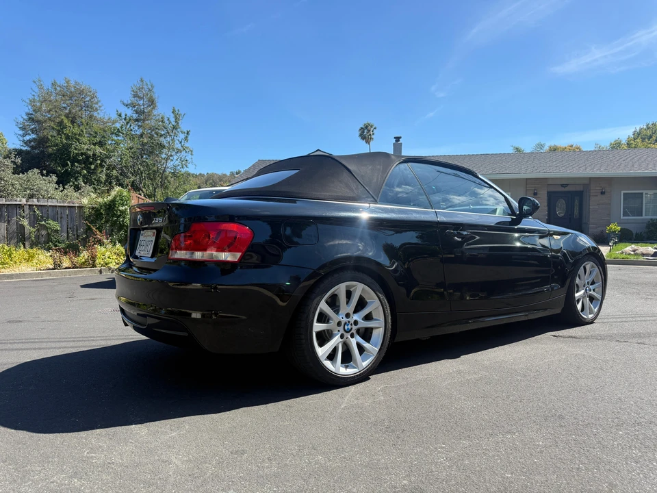 2013 BMW E82 135i & 135is - Image 22 of 31