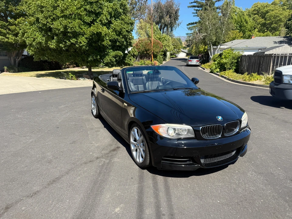2013 BMW E82 135i & 135is - Image 16 of 31