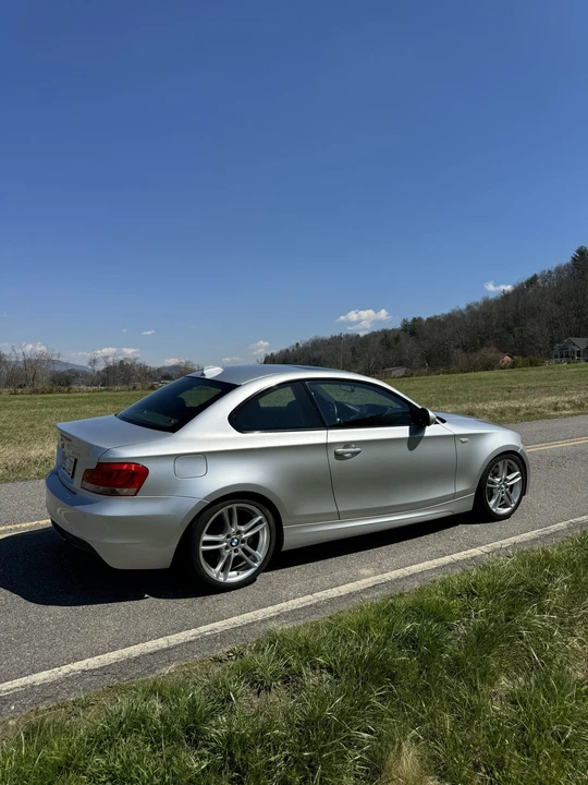 2013 BMW E82 135i & 135is - Image 11 of 21