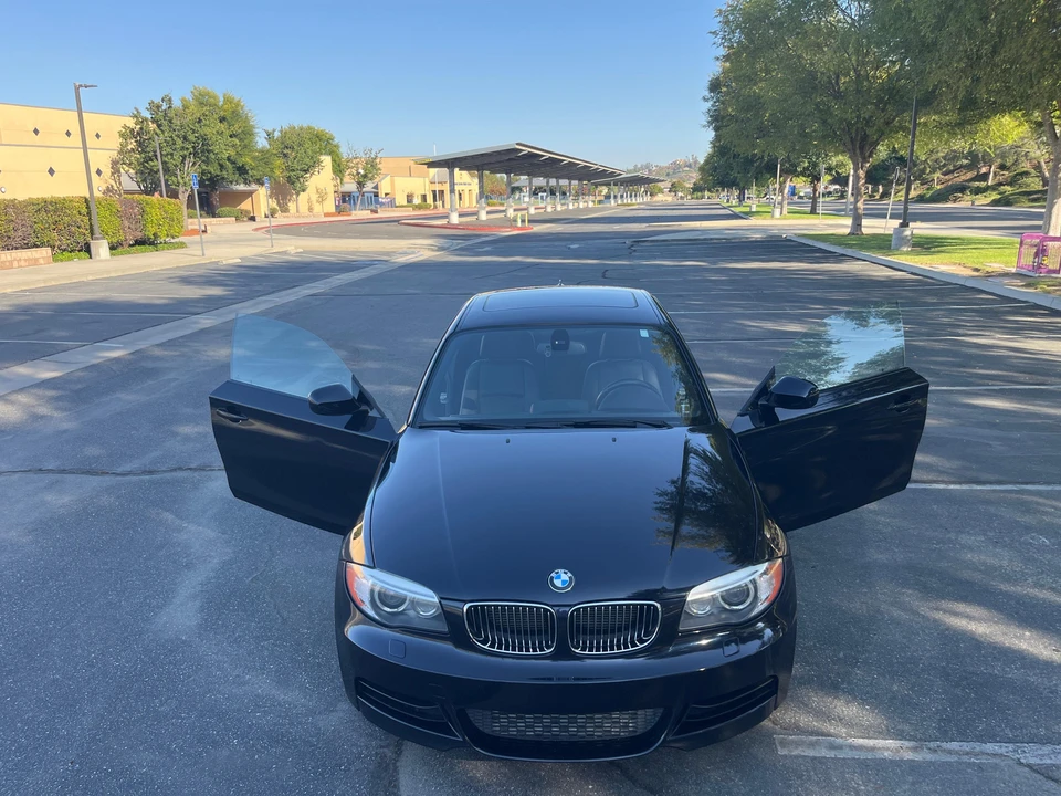 2013 BMW E82 135i & 135is - Image 10 of 31