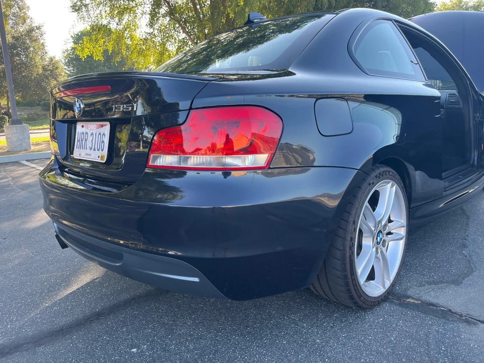 2013 BMW E82 135i & 135is - Image 20 of 31