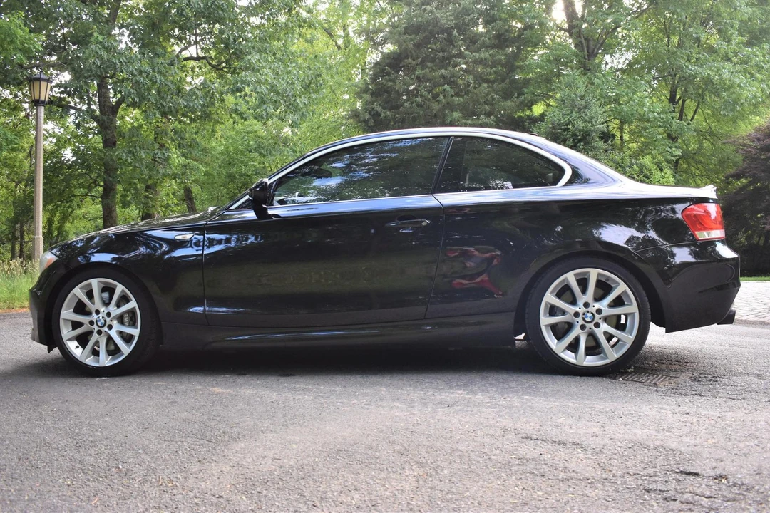 2013 BMW E82 135i & 135is - Image 3 of 5