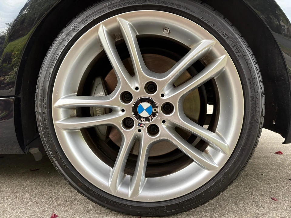 2013 BMW E82 135i & 135is - Image 14 of 31