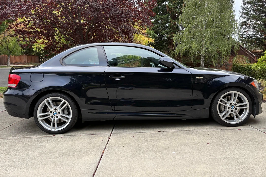 2013 BMW E82 135i & 135is - Image 3 of 31