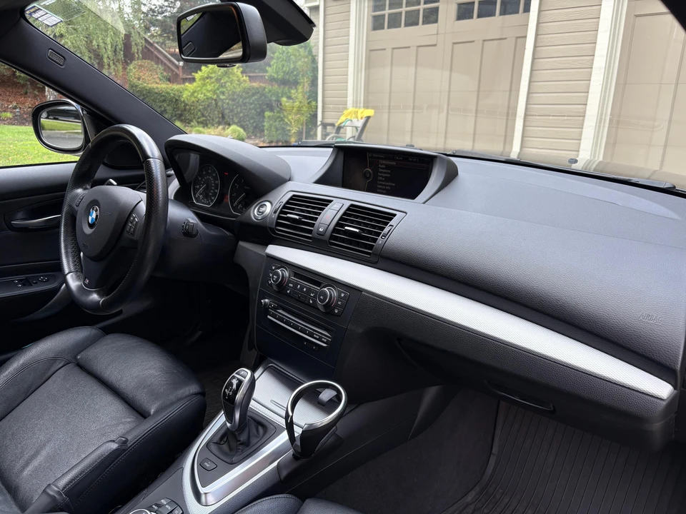 2013 BMW E82 135i & 135is - Image 30 of 31