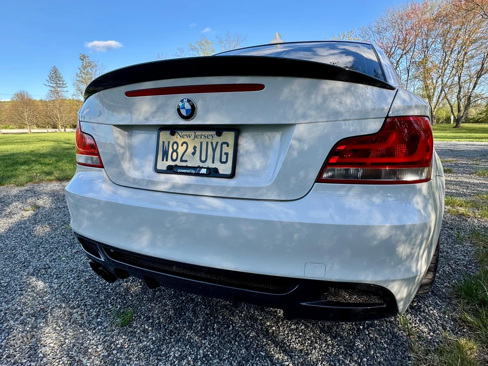 2013 BMW E82 135i & 135is - Image 20 of 31
