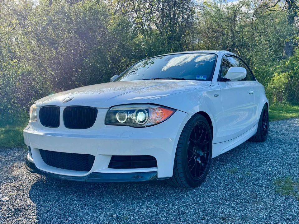 2013 BMW E82 135i & 135is - Image 11 of 31