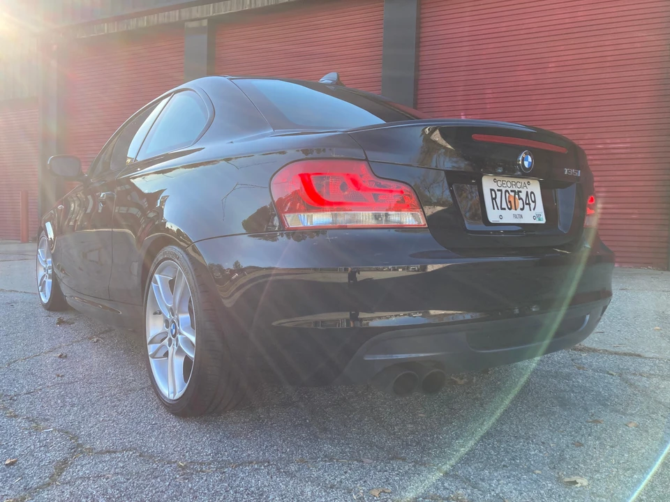 2013 BMW E82 135i & 135is - Image 11 of 31