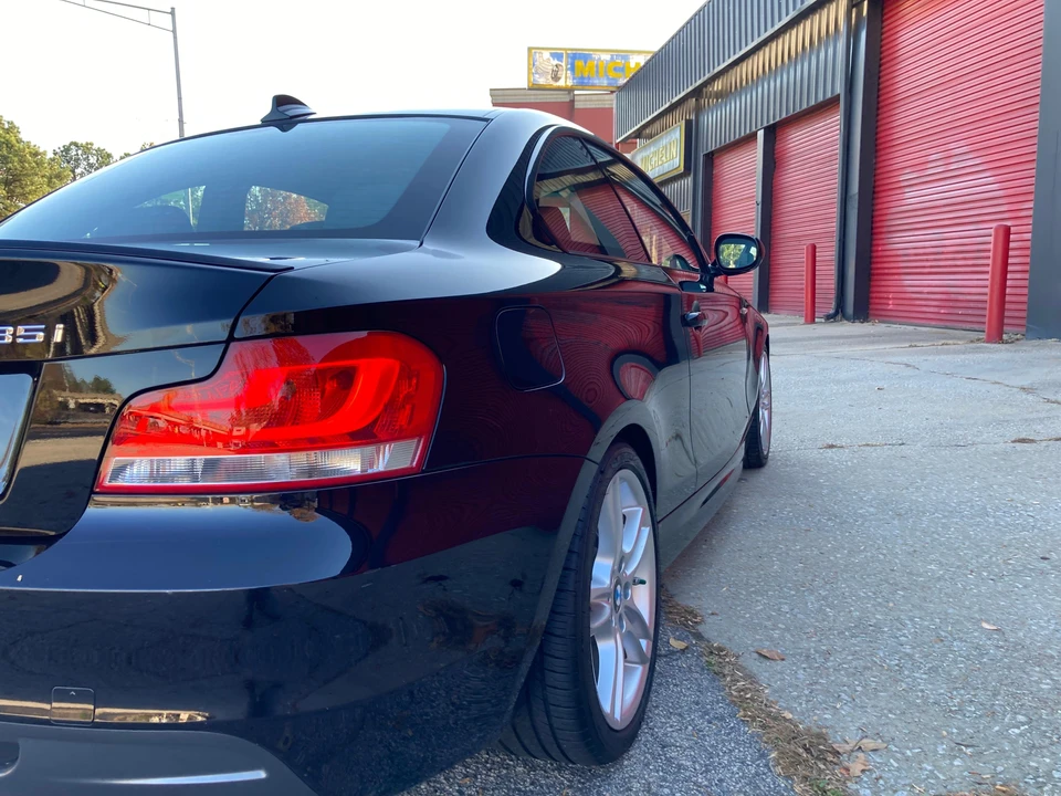 2013 BMW E82 135i & 135is - Image 26 of 31