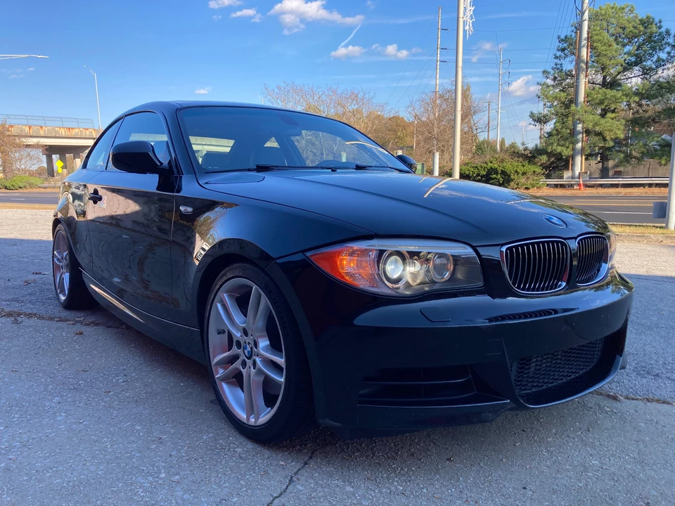 2013 BMW E82 135i & 135is - Image 18 of 31