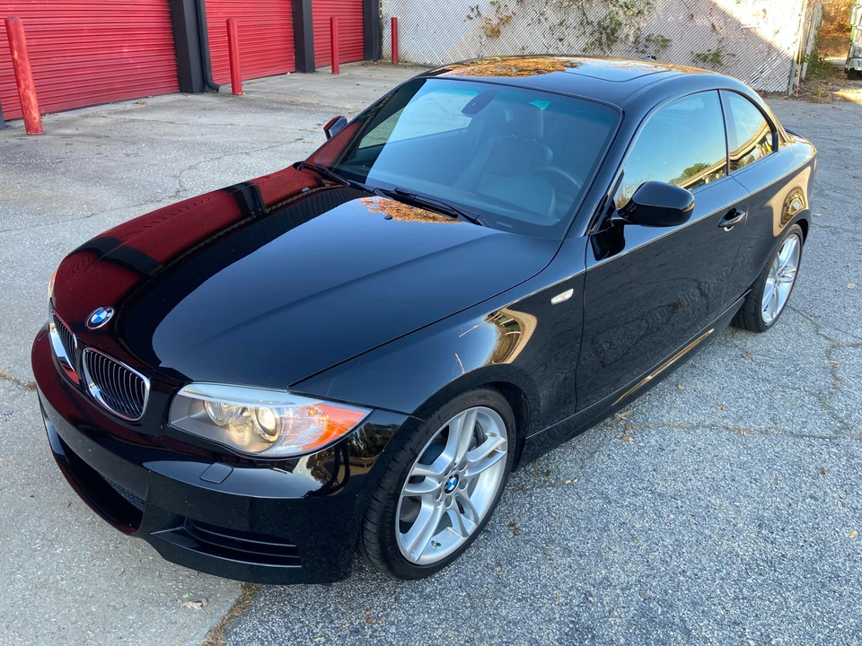 2013 BMW E82 135i & 135is - Image 6 of 31