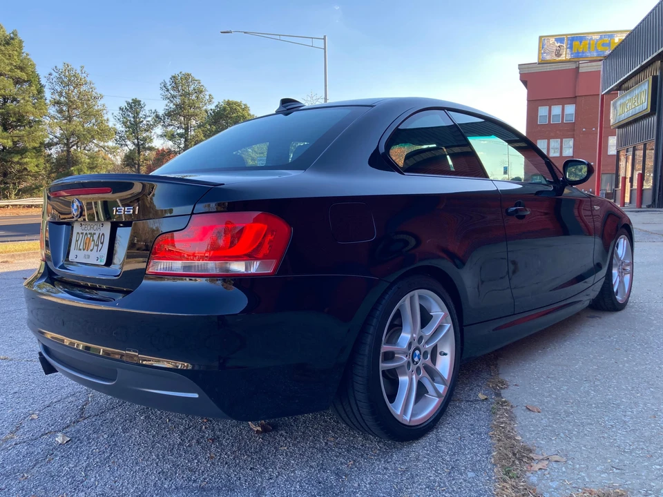 2013 BMW E82 135i & 135is - Image 27 of 31