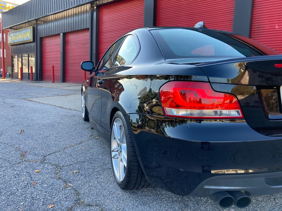 2013 BMW E82 135i & 135is - Image 24 of 31