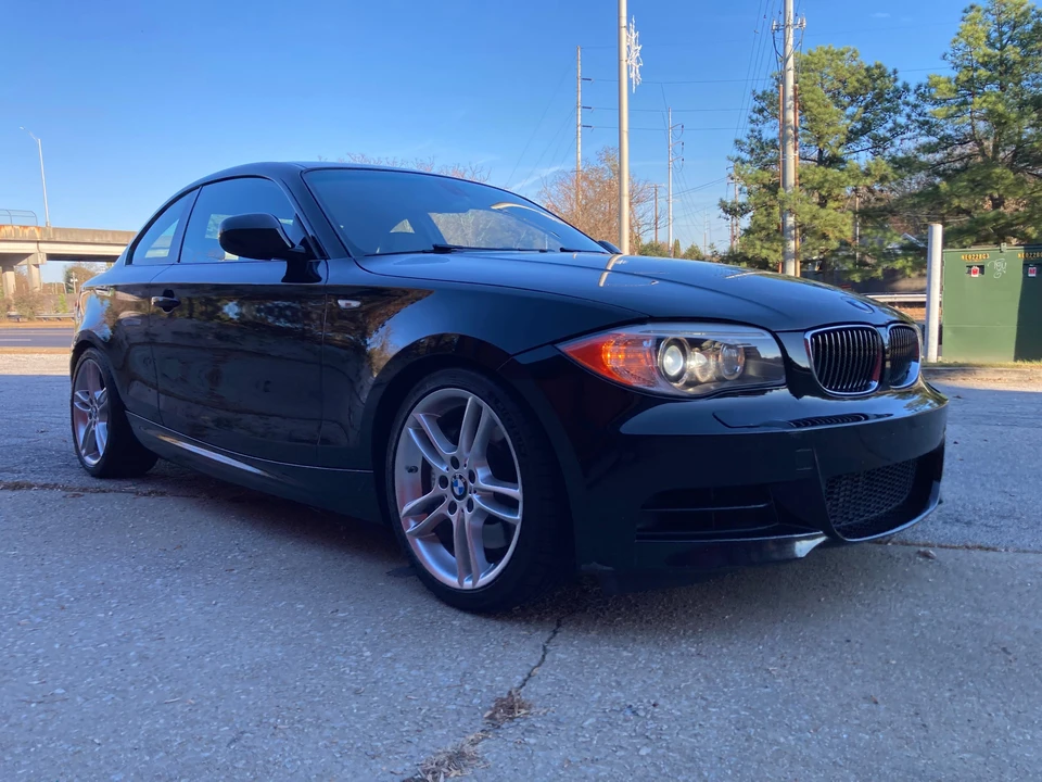 2013 BMW E82 135i & 135is - Image 16 of 31