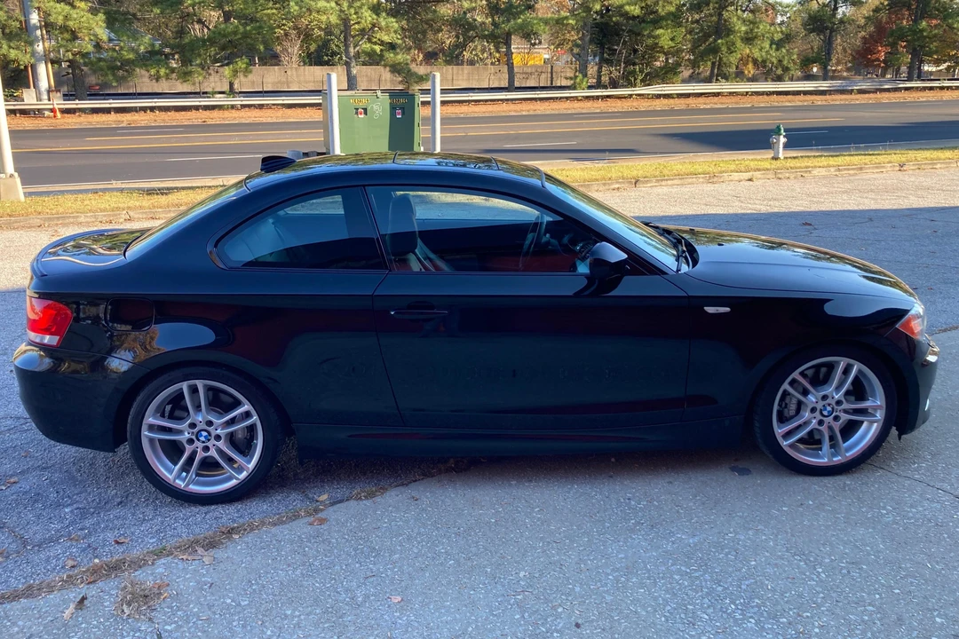 2013 BMW E82 135i & 135is - Image 3 of 31