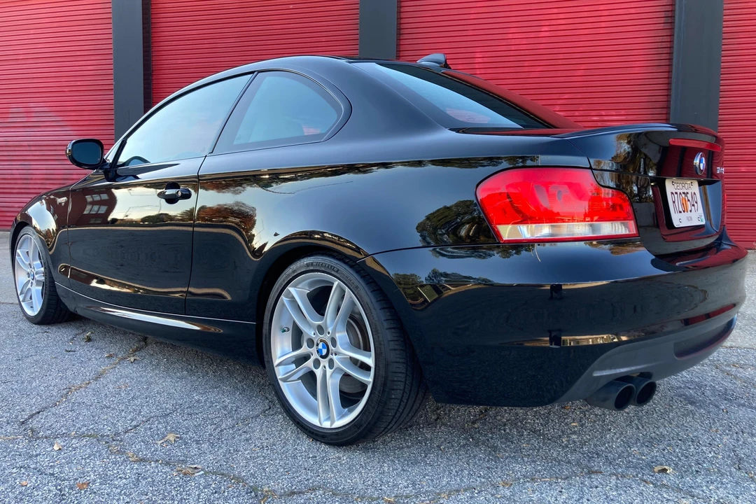 2013 BMW E82 135i & 135is - Image 4 of 31
