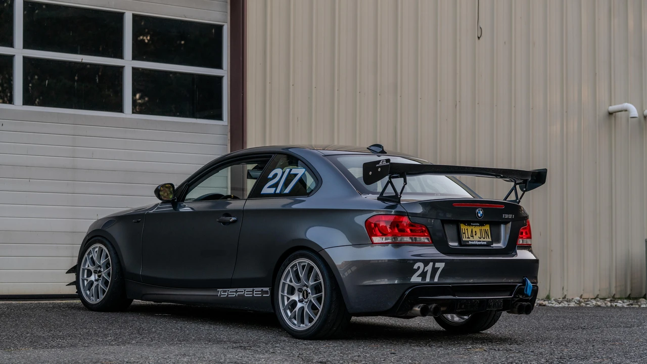 2013 BMW E82 135i & 135is - Image 12 of 31