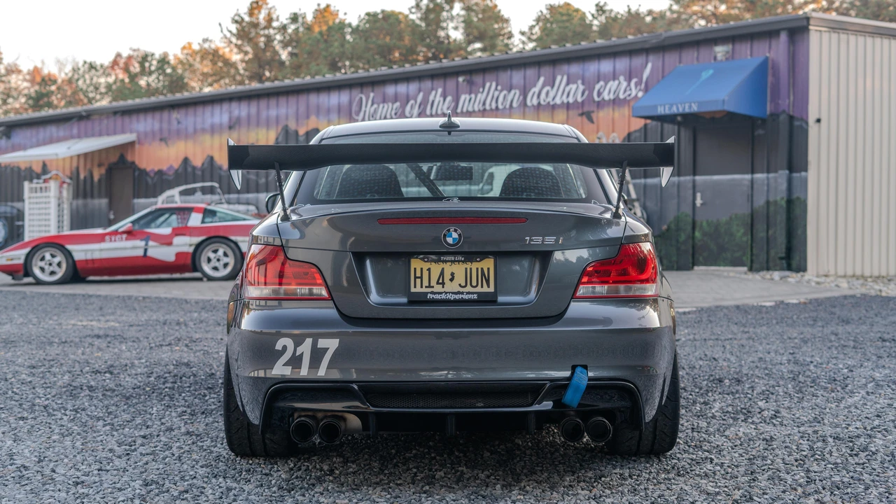 2013 BMW E82 135i & 135is - Image 16 of 31
