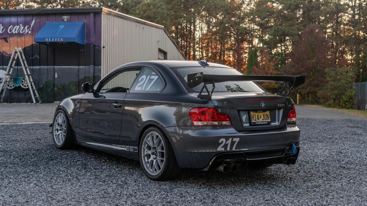 2013 BMW E82 135i & 135is - Image 15 of 31