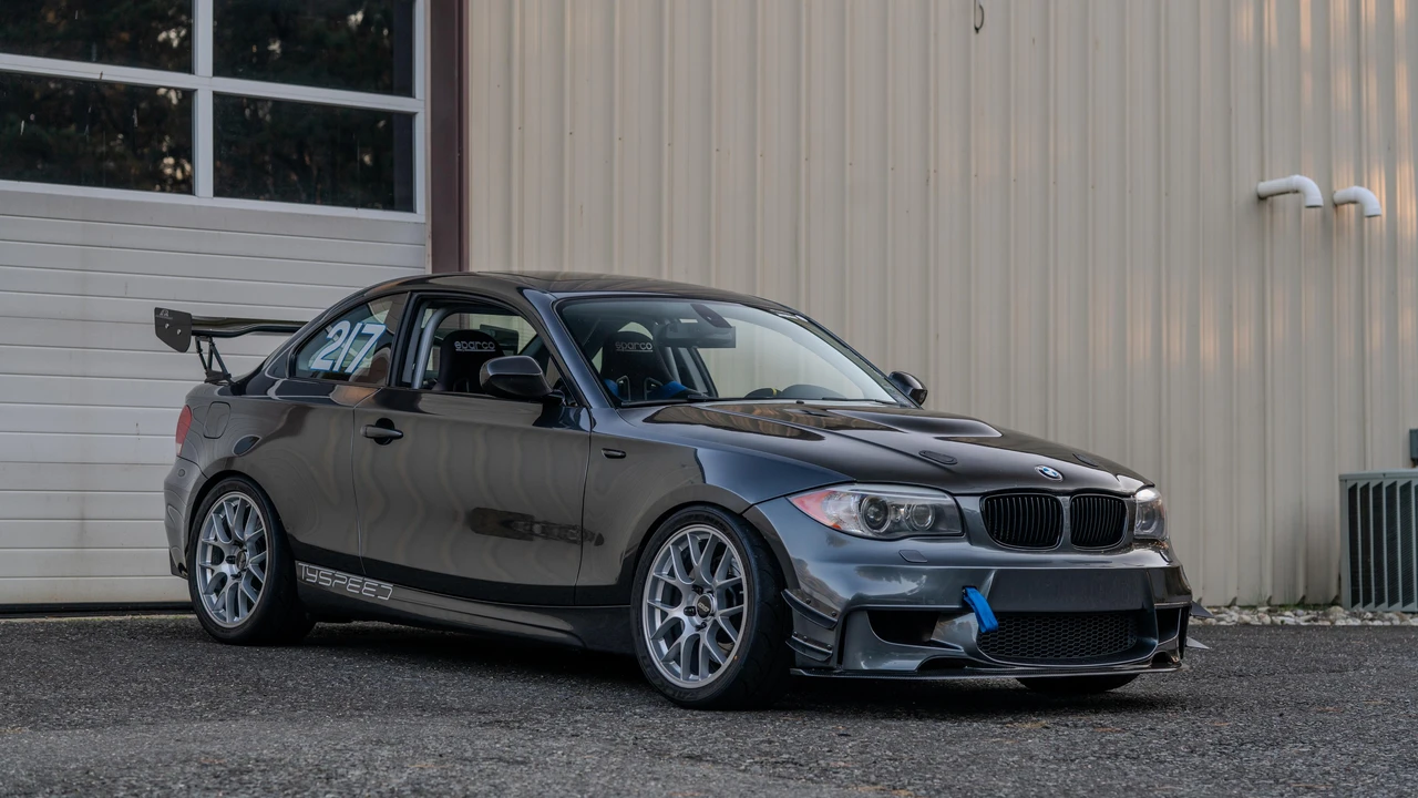 2013 BMW E82 135i & 135is - Image 24 of 31