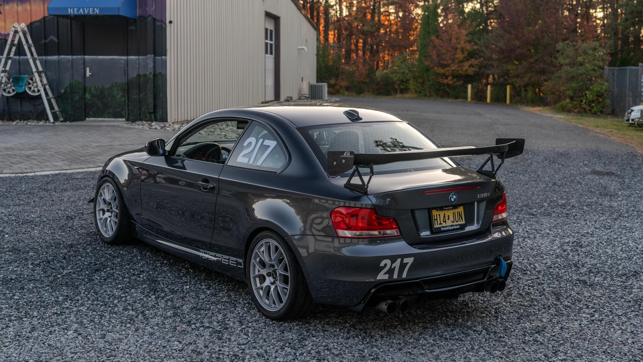 2013 BMW E82 135i & 135is - Image 14 of 31