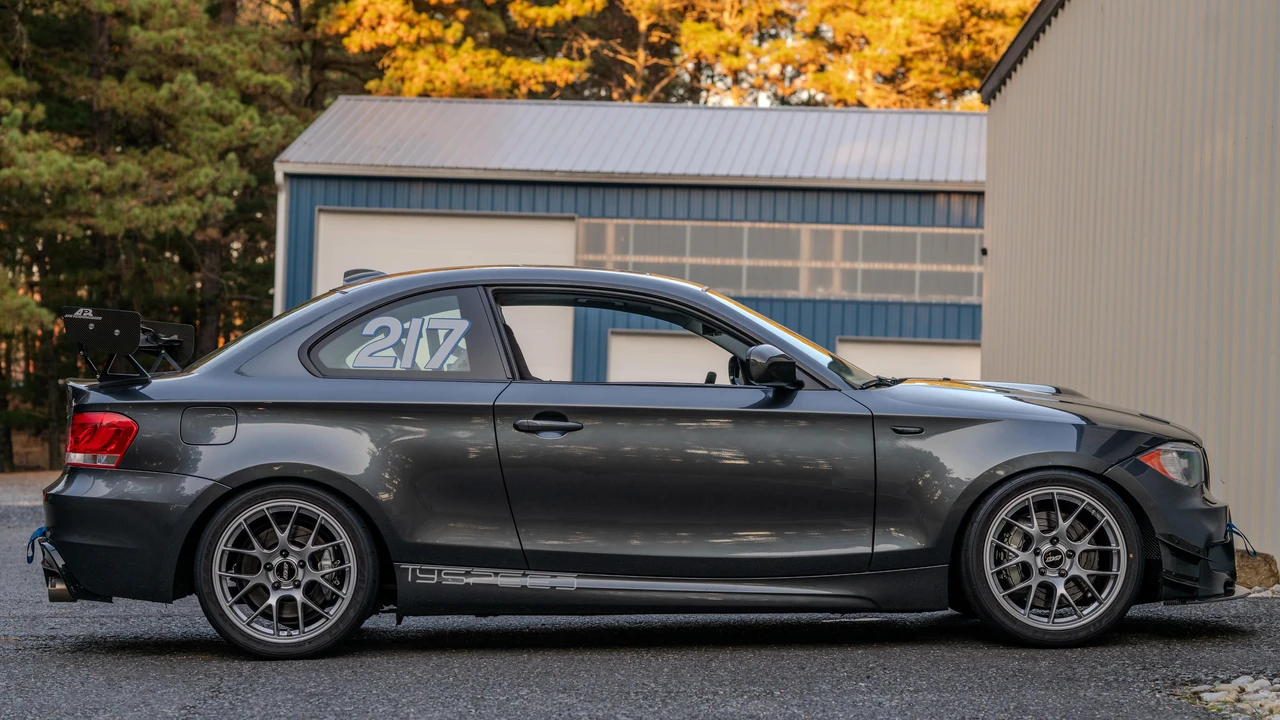 2013 BMW E82 135i & 135is - Image 21 of 31