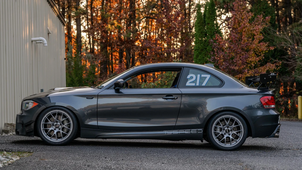 2013 BMW E82 135i & 135is - Image 10 of 31