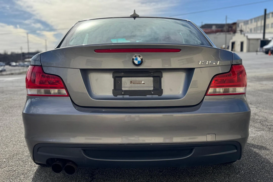 2013 BMW E82 135i & 135is - Image 5 of 31