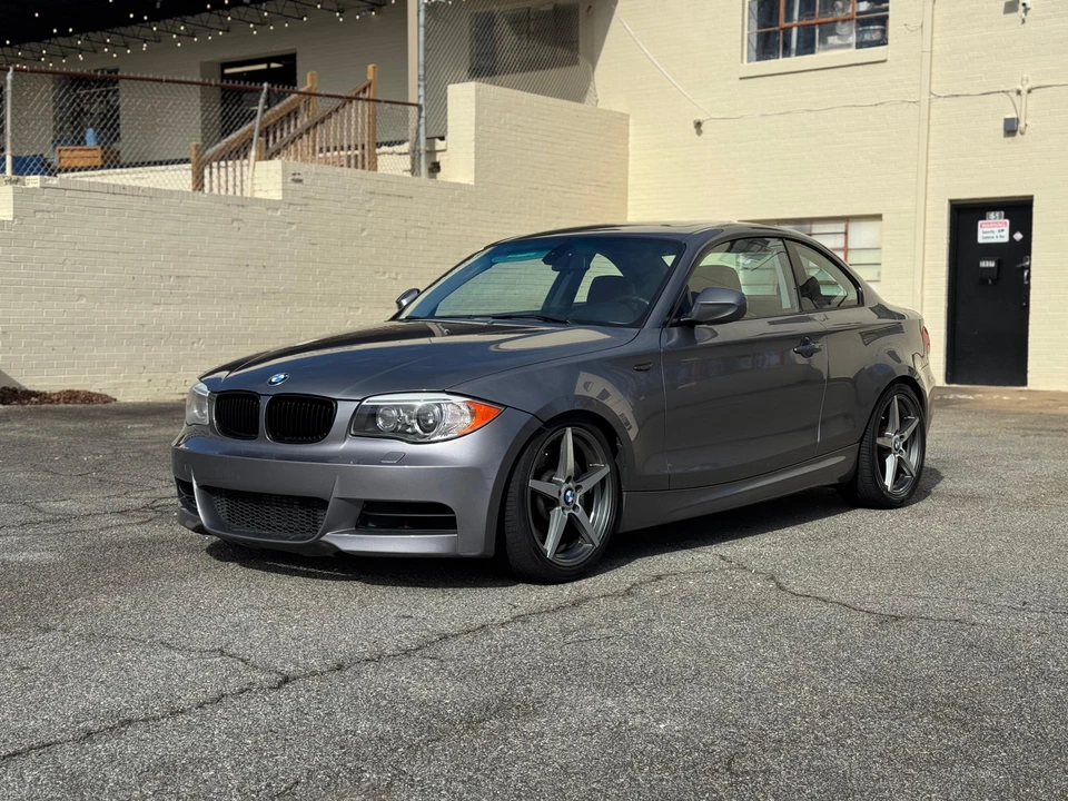2013 BMW E82 135i & 135is - Image 8 of 31
