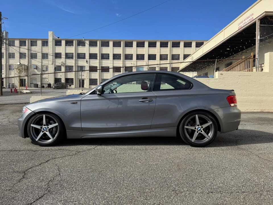 2013 BMW E82 135i & 135is - Image 11 of 31