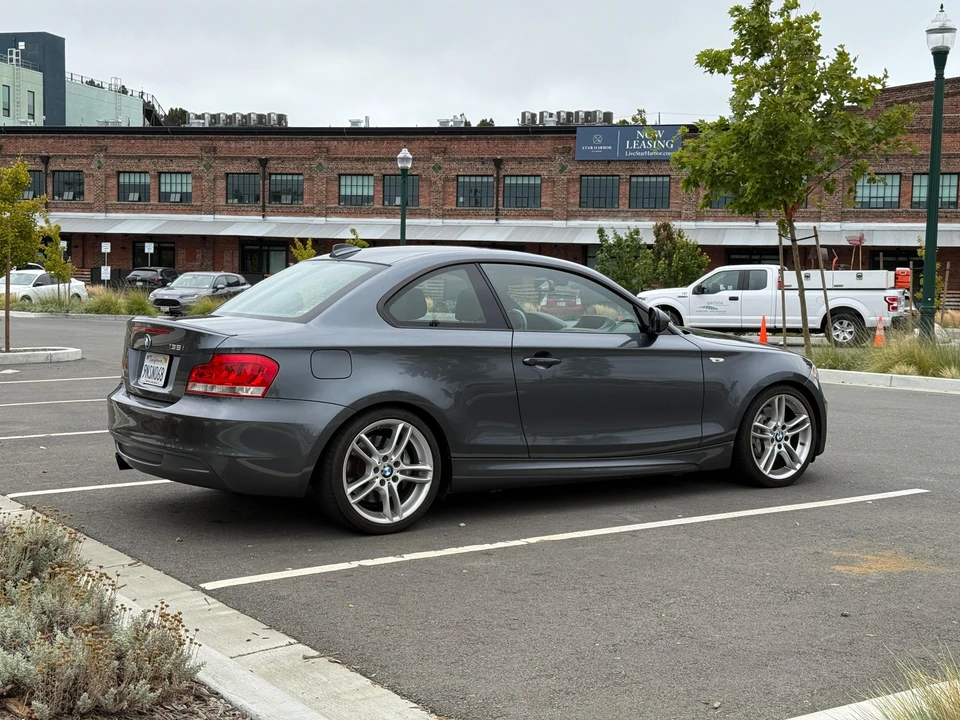 2013 BMW E82 135i & 135is - Image 10 of 31