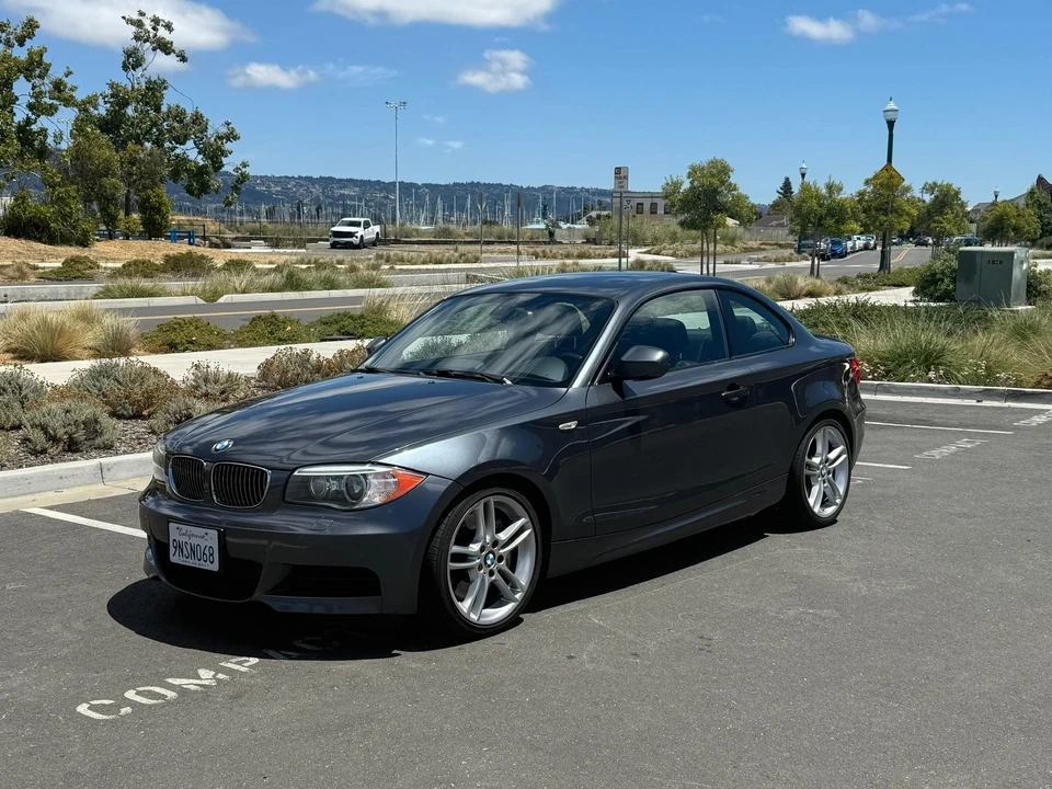 2013 BMW E82 135i & 135is - Image 14 of 31