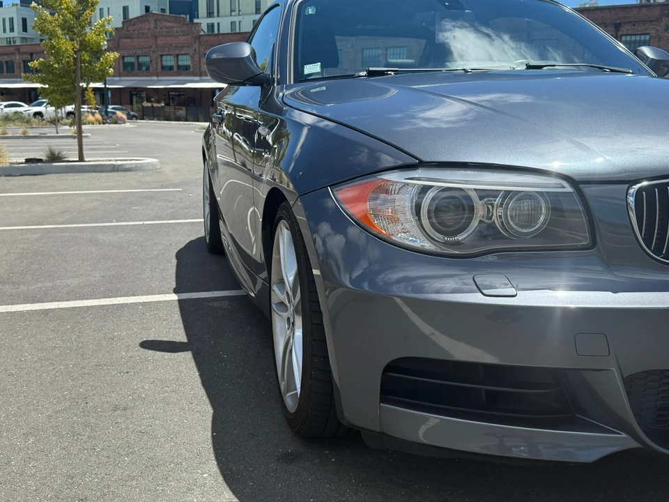 2013 BMW E82 135i & 135is - Image 23 of 31