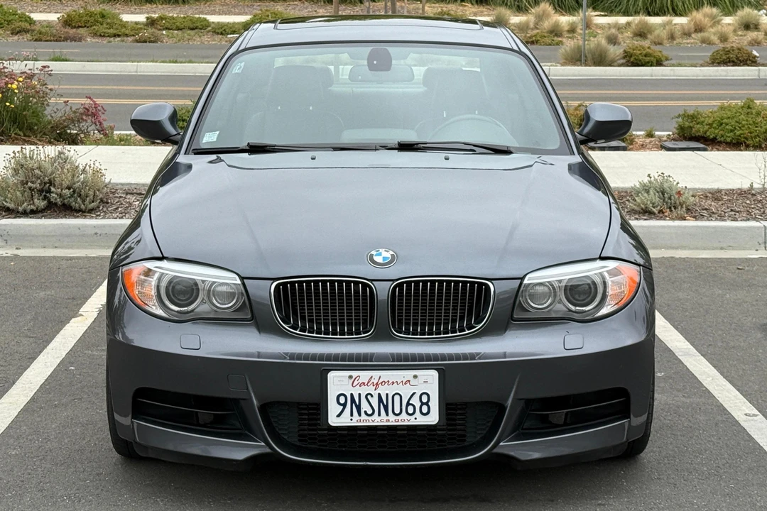 2013 BMW E82 135i & 135is - Image 2 of 31