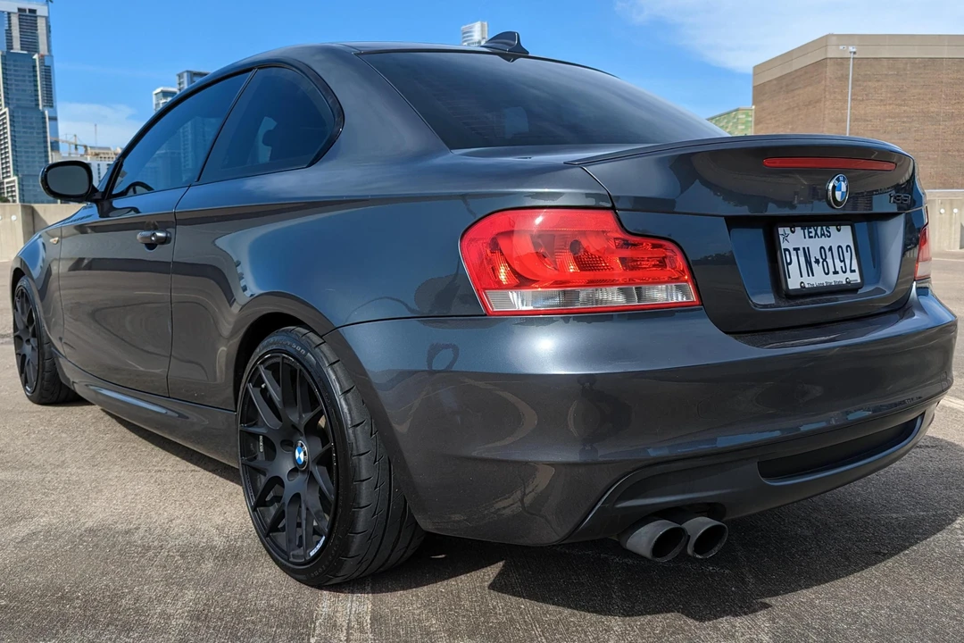 2013 BMW E82 135i & 135is - Image 4 of 31